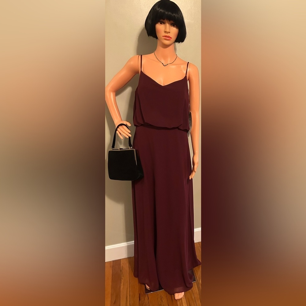 Bill Levkoff Wine Chiffon V-neck A-line Gown - Picture 5 of 9